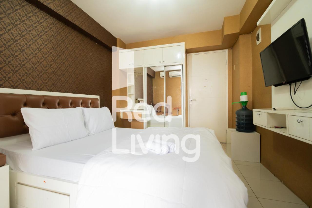 Redliving Apartemen Bassura City - Vina Tan Tower Flamboyan Jakarta Exterior photo