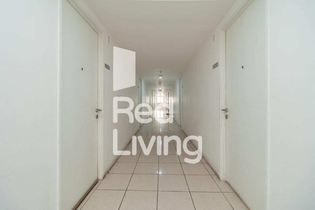 Redliving Apartemen Bassura City - Vina Tan Tower Flamboyan Jakarta Exterior photo