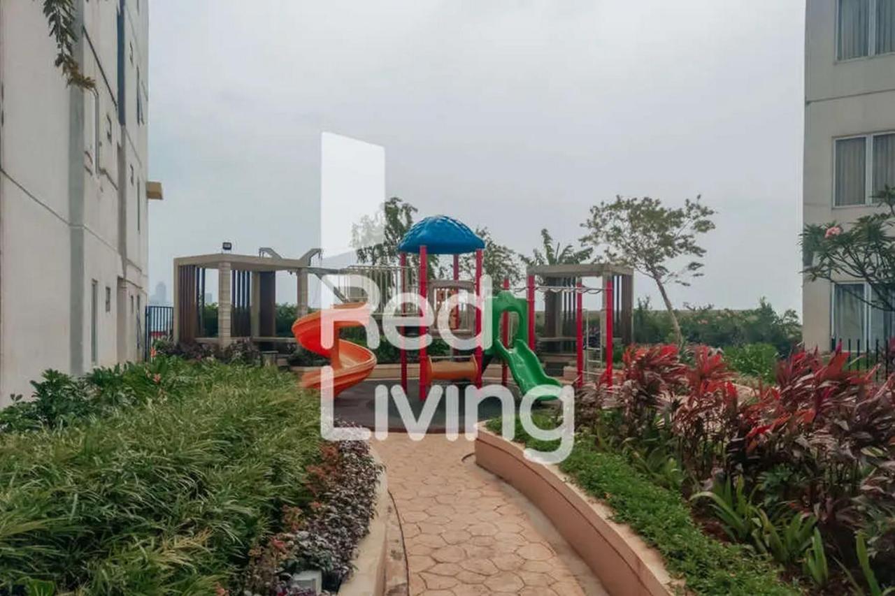 Redliving Apartemen Bassura City - Vina Tan Tower Flamboyan Jakarta Exterior photo
